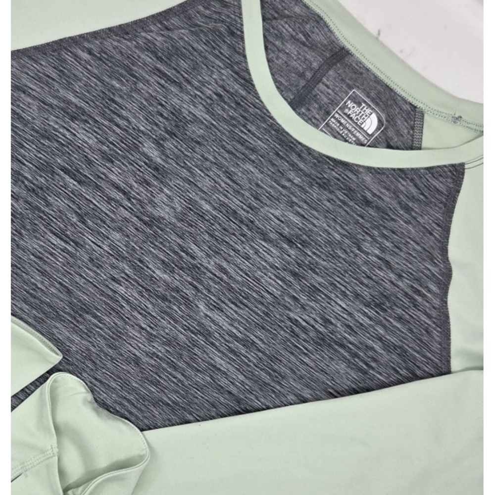 The North Face Flashdry Long Sleeve Base Layer Hiking Shirt Womens Medium